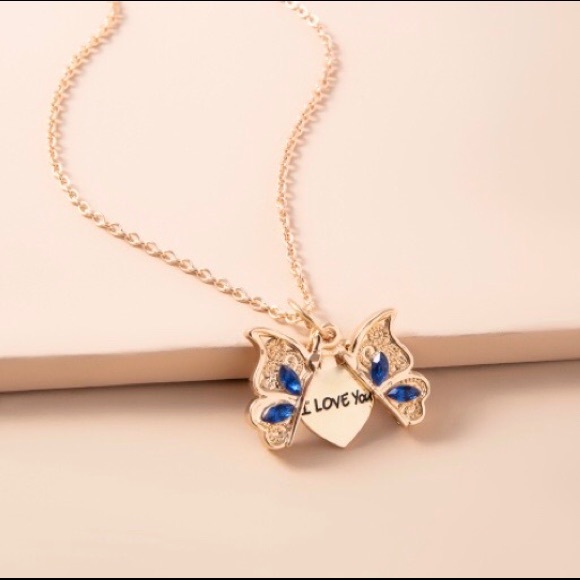 New!! Gold tone Fashion  “I Love You” Heart Necklace. - Picture 6 of 8